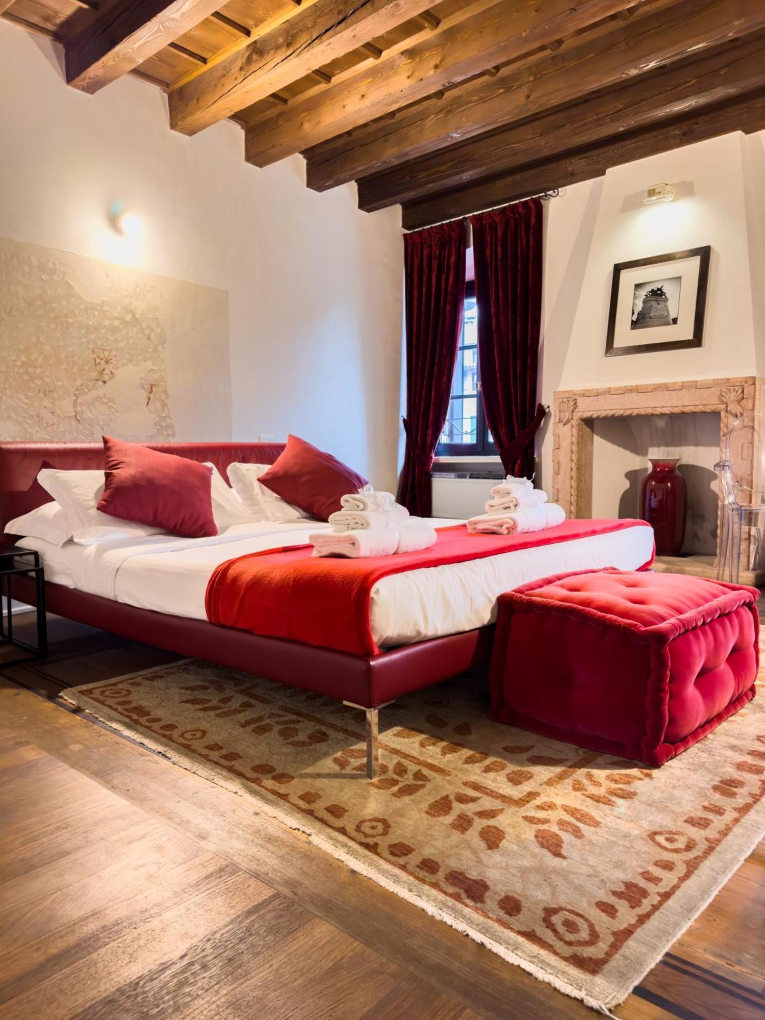 Truly Verona - Delle Erbe Suites Exteriör bild