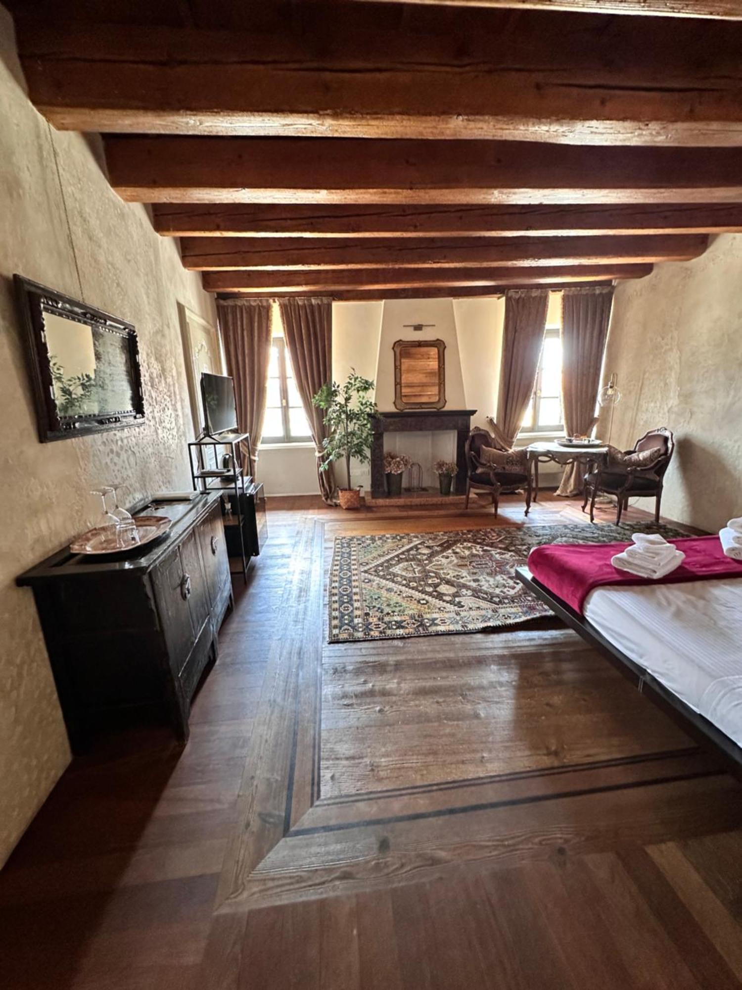 Truly Verona - Delle Erbe Suites Exteriör bild
