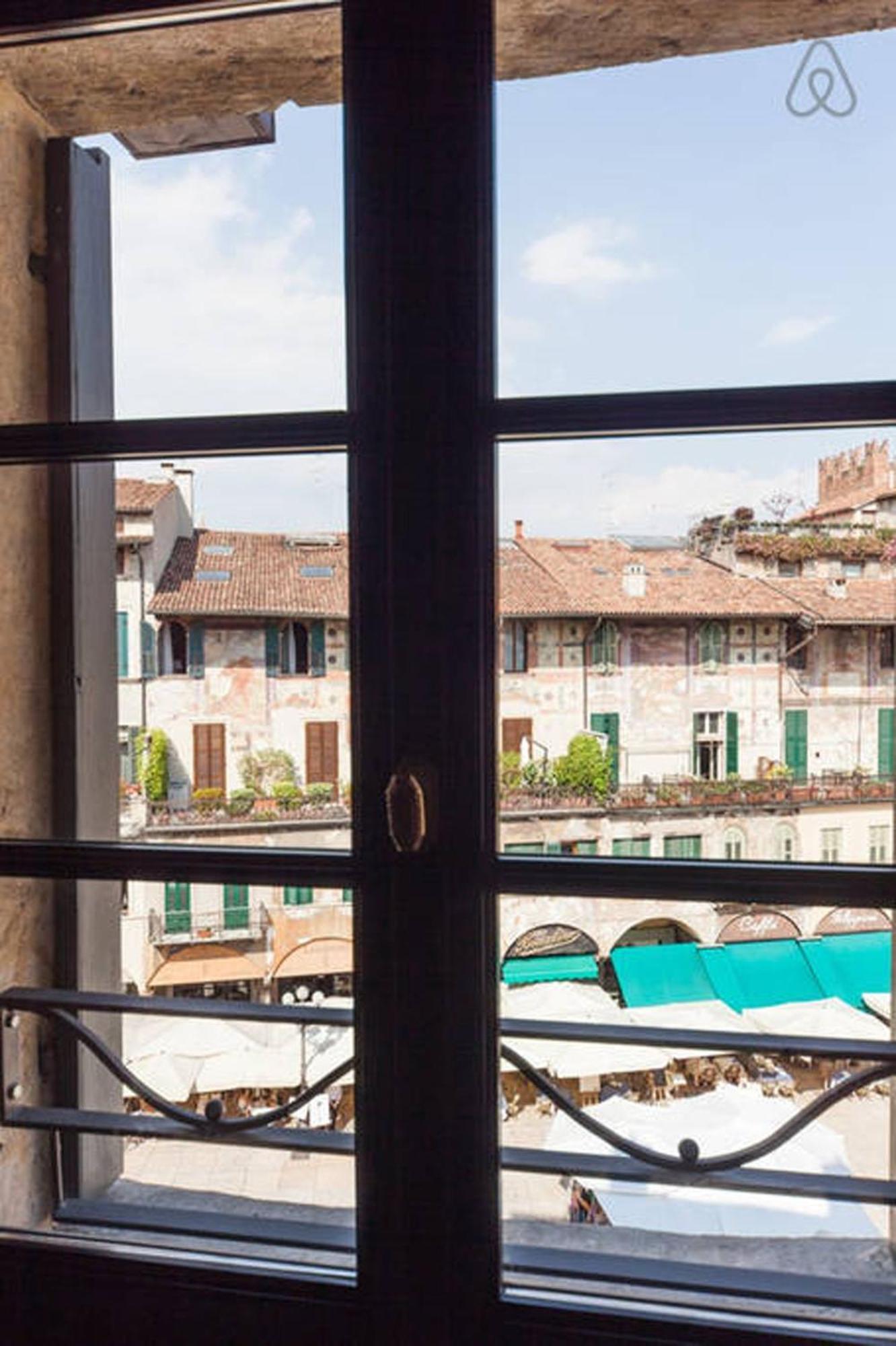 Truly Verona - Delle Erbe Suites Exteriör bild